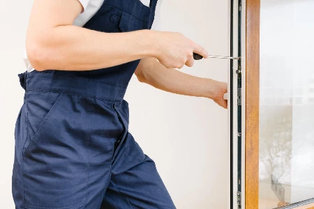 Commercial Glass Door Repair in Valrico, FL