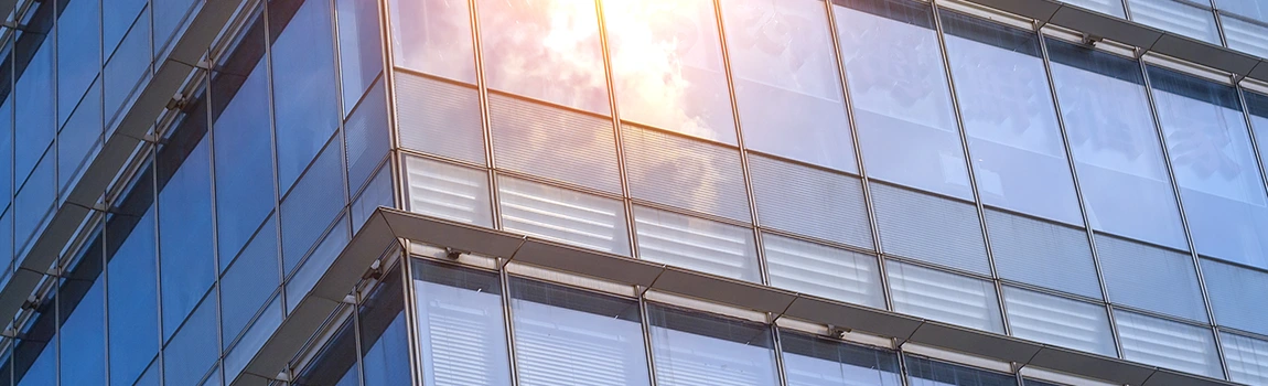 UV-Resistant Glass Experts&nbsp;in Valrico, FL